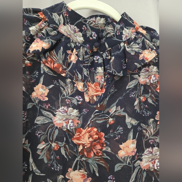 On Twelfth Black High Neck Floral Blouse - Picture 5 of 7